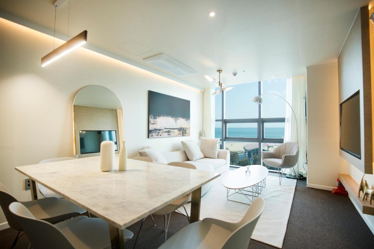 Uh Suite The Haeundae Busan Ngoại thất bức ảnh