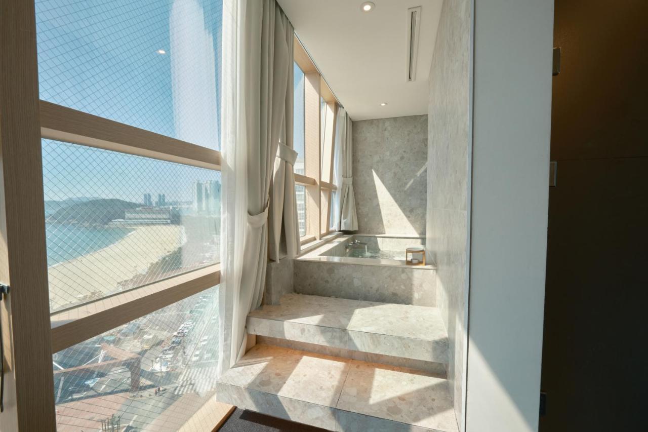 Uh Suite The Haeundae Busan Ngoại thất bức ảnh