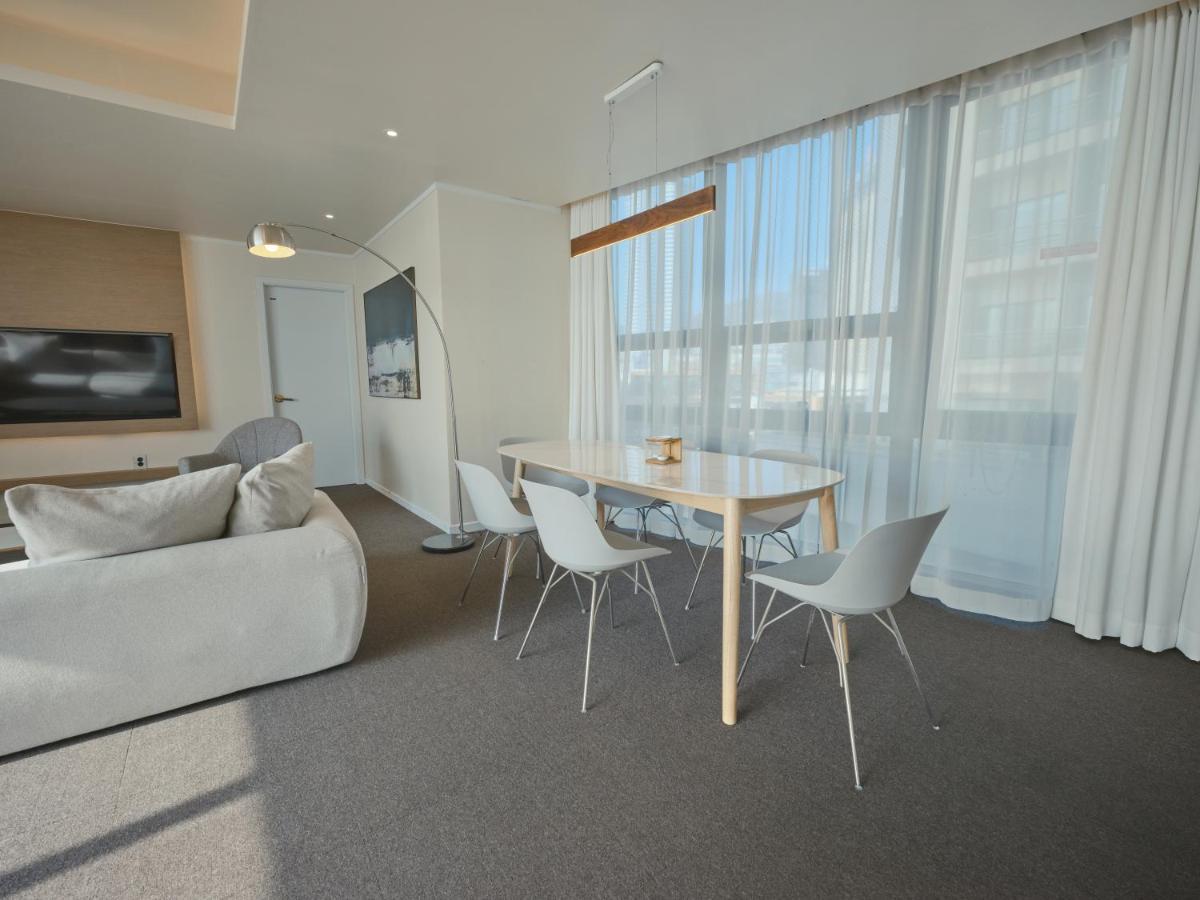 Uh Suite The Haeundae Busan Ngoại thất bức ảnh