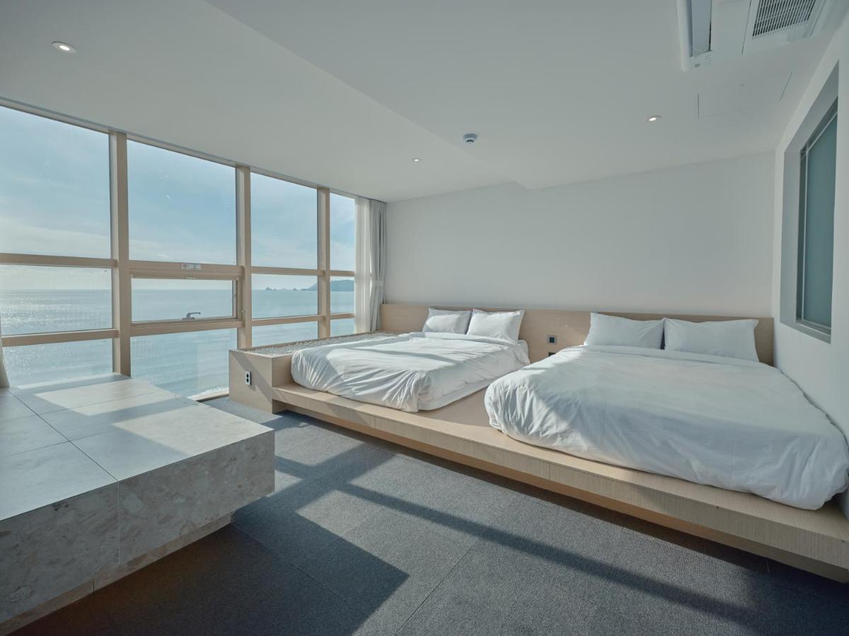 Uh Suite The Haeundae Busan Ngoại thất bức ảnh