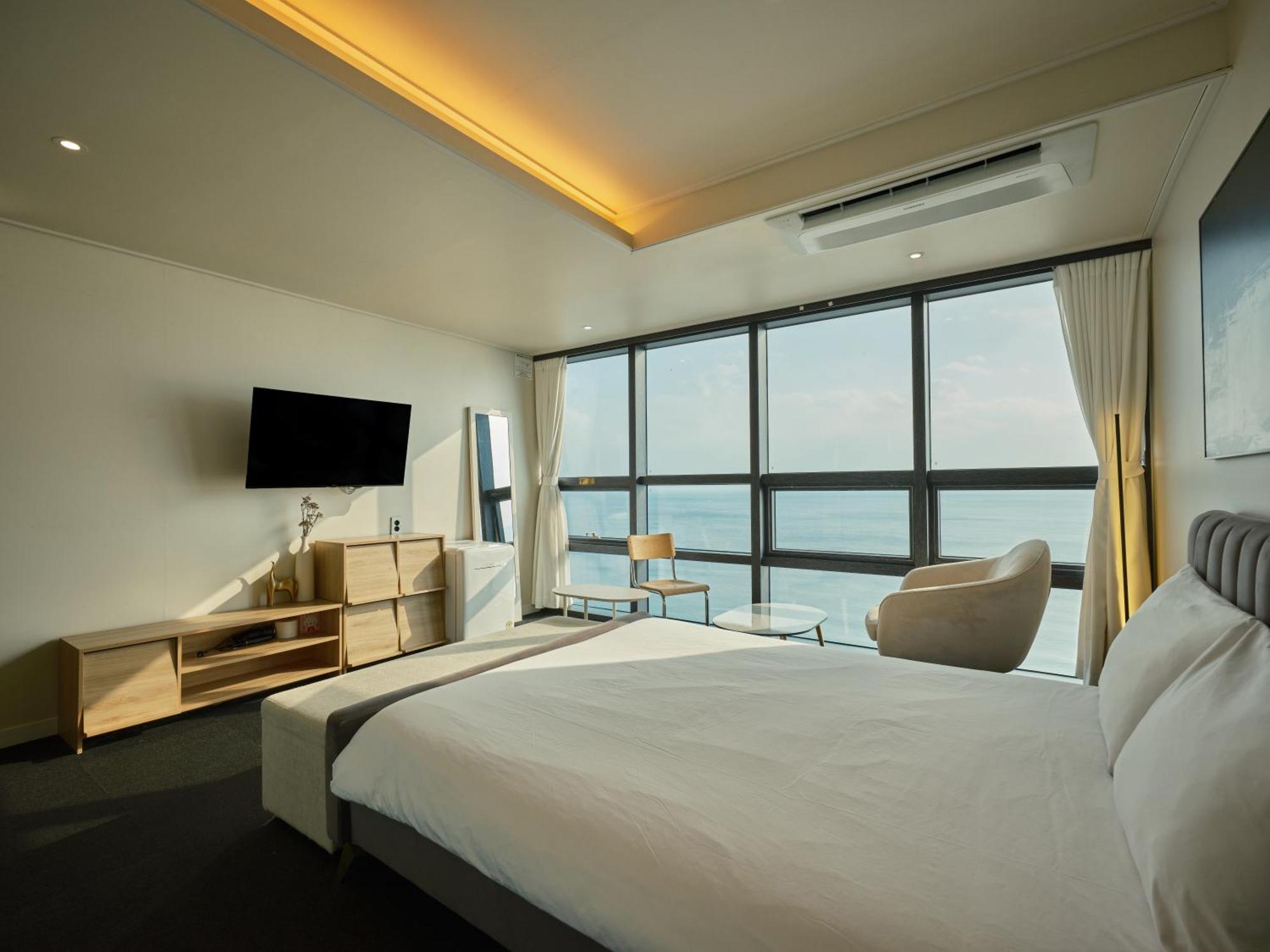 Uh Suite The Haeundae Busan Ngoại thất bức ảnh