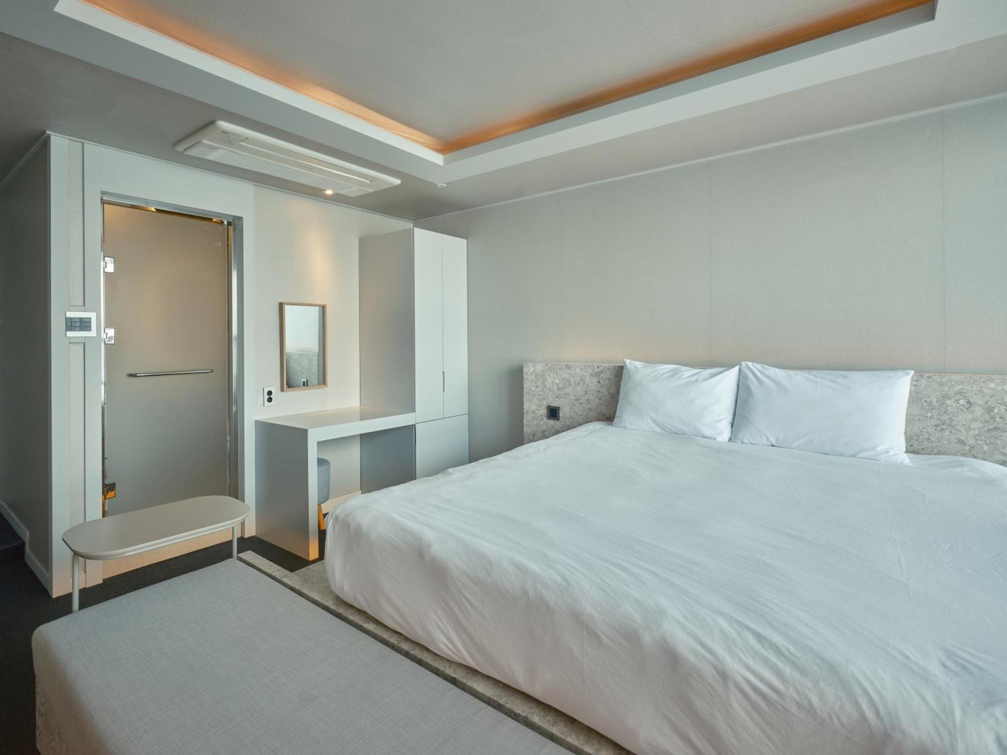 Uh Suite The Haeundae Busan Ngoại thất bức ảnh